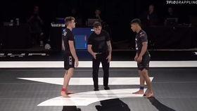 成人撕胯训练疼哭视频,成人疼痛与泪水的真实写照