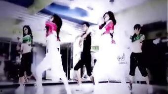 可爱成人舞爵士视频教学,轻松入门爵士舞世界